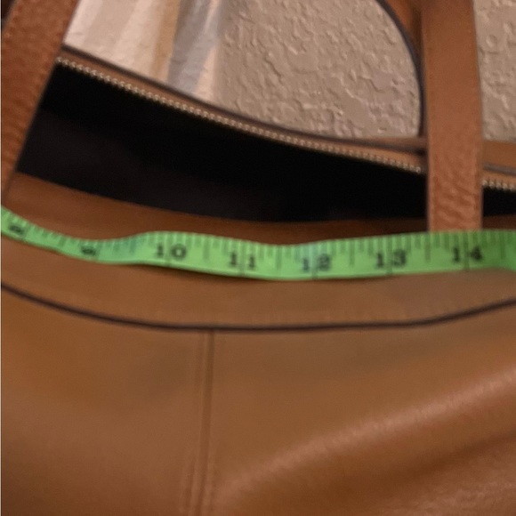 Vince Camuto - Picture 5 of 7